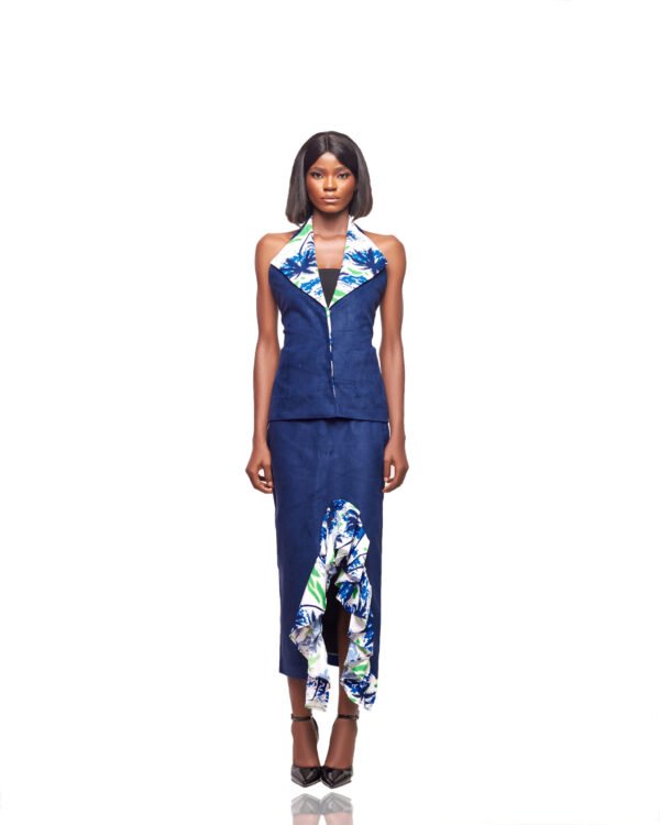 Contrast Collar & Ruffle Hem Set